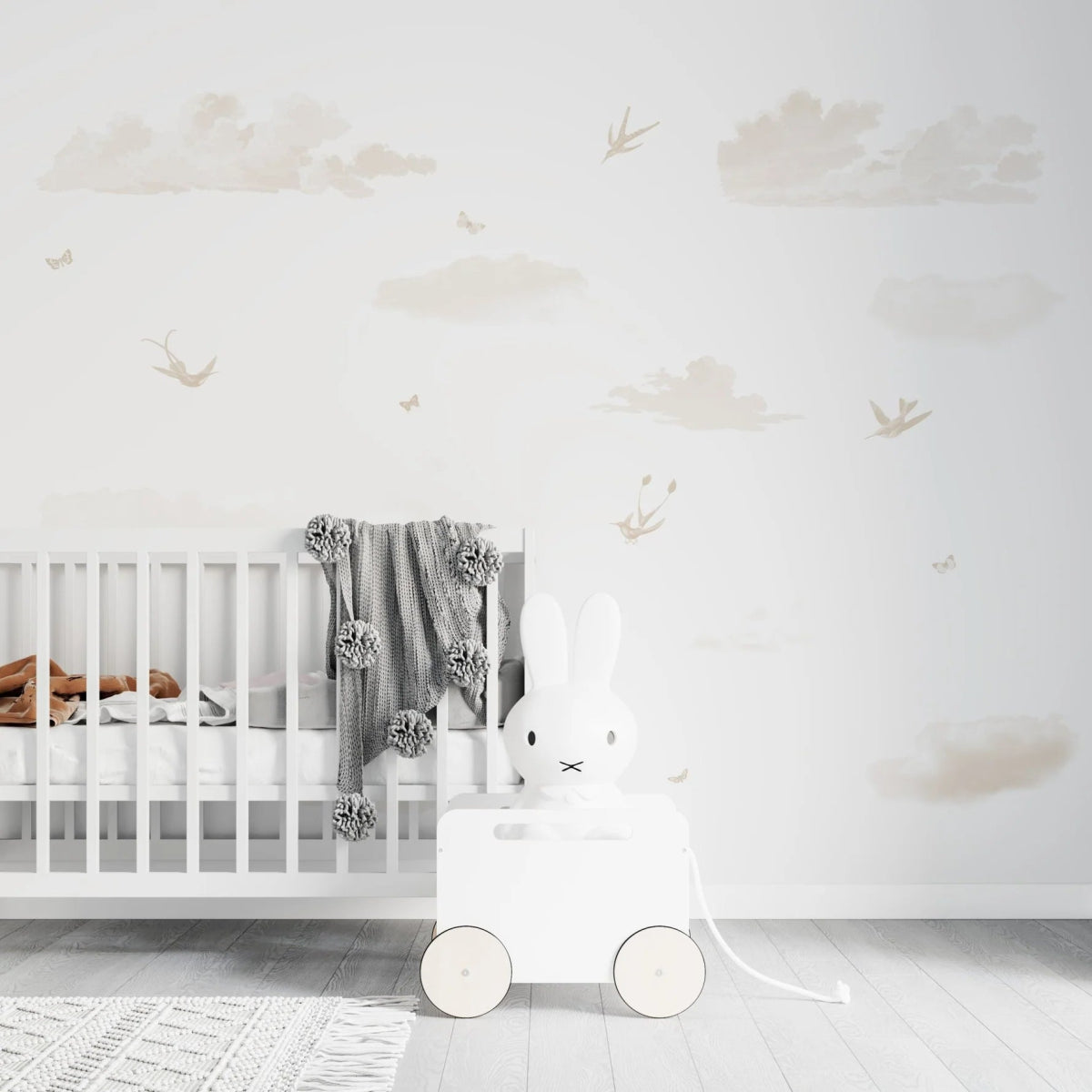 MUNKS & ME - Papier Peint Panoramique Pour Enfants - Fresque Munks + Me X Olivia Bowen | Nuages et Oiseaux