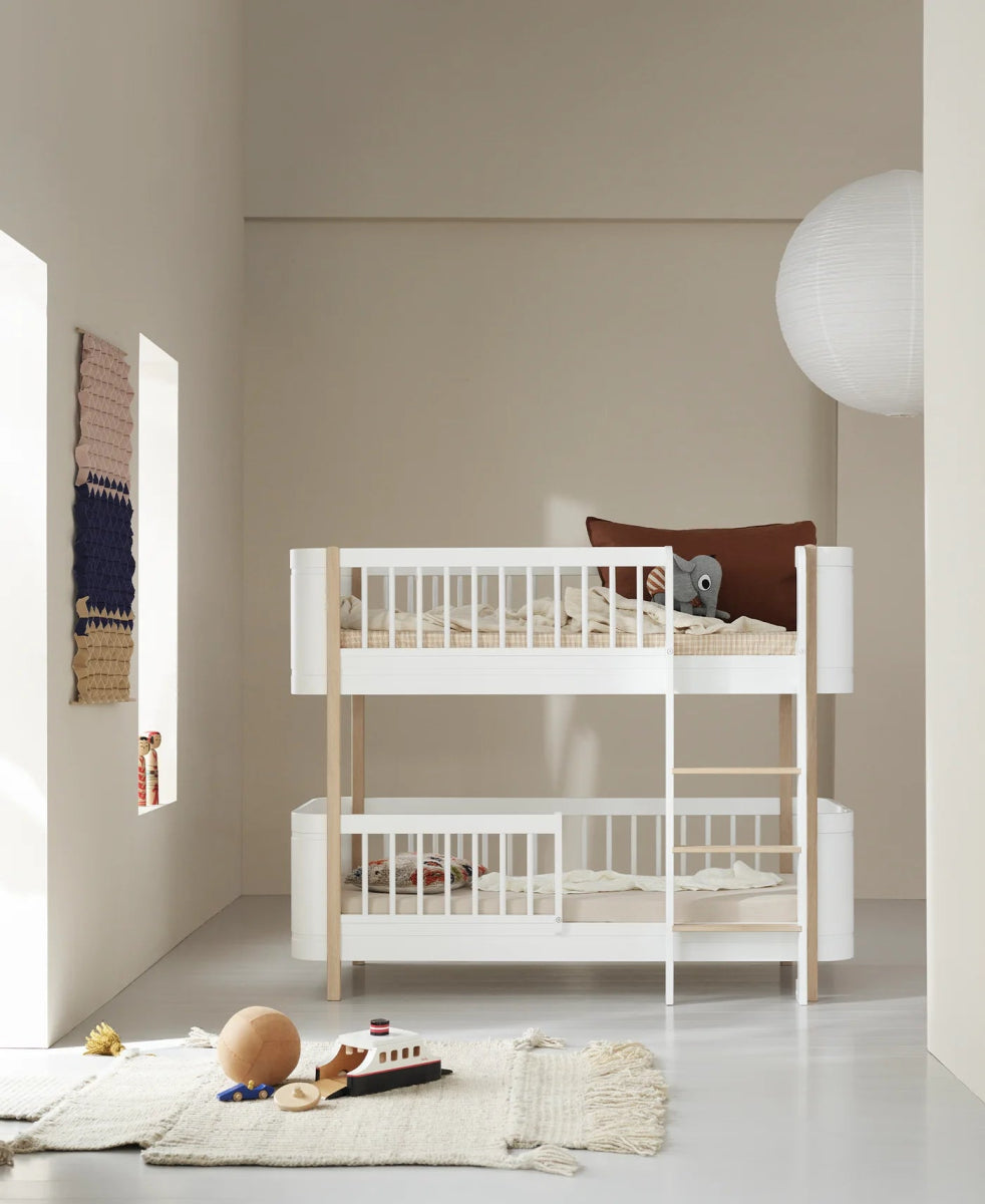 OLIVER FURNITURE - 041471 - Kit De Conversion Mini+, Lit Mezzanine Mi - haut - En Lit Superposé Mi - haut, Bl./chêne