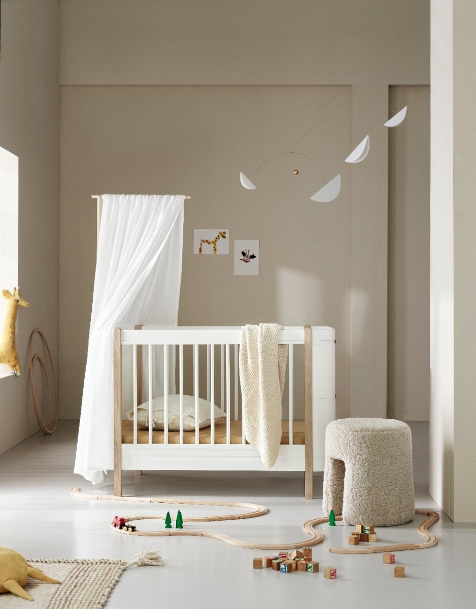 OLIVER FURNITURE - 041481 - Kit De Conversion - Lit bébé évolutif Mini+, Avec Kit Junior Inclus - en Lit Superposé Mi - Haut, blanc/chêne
