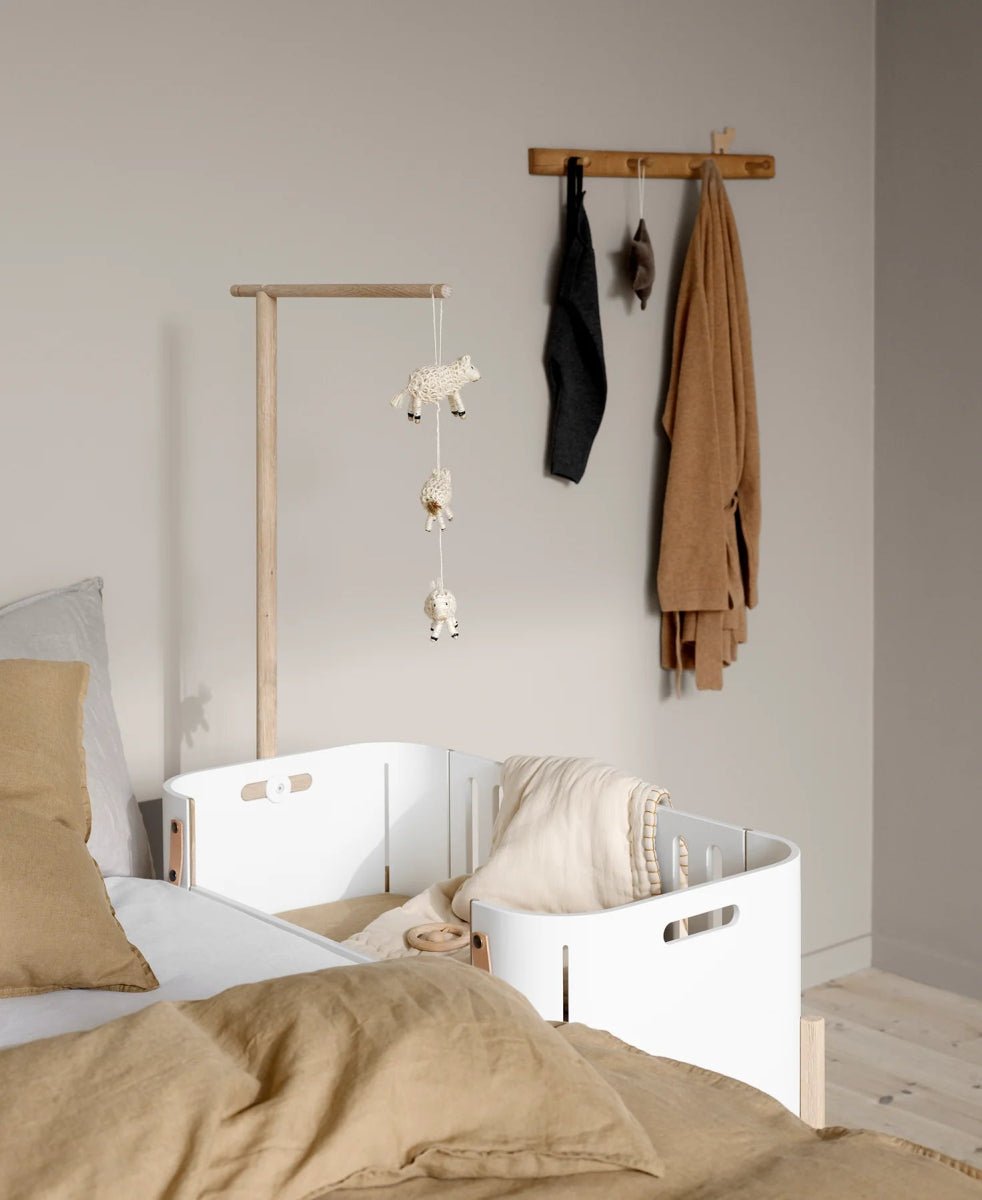 OLIVER FURNITURE - Lit Cododo Wood Avec Kit Conversion - Blanc/Chêne