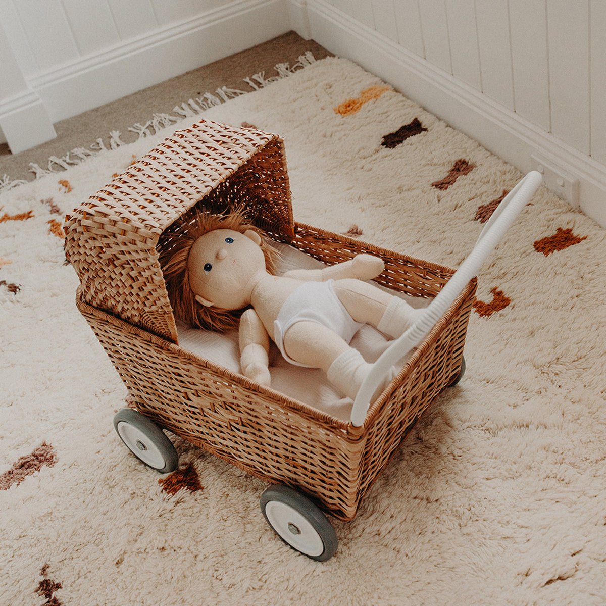 OLLI ELLA - Landau Chariot Poupées Strolley en Rotin - Naturel