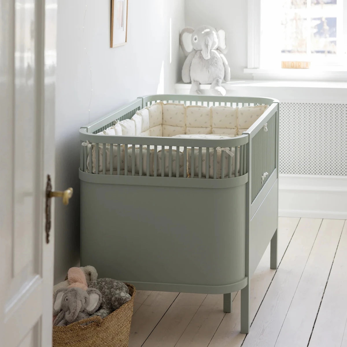 SEBRA - Lit Bébé évolutif Sebra en Bois 70x110 cm - Vert